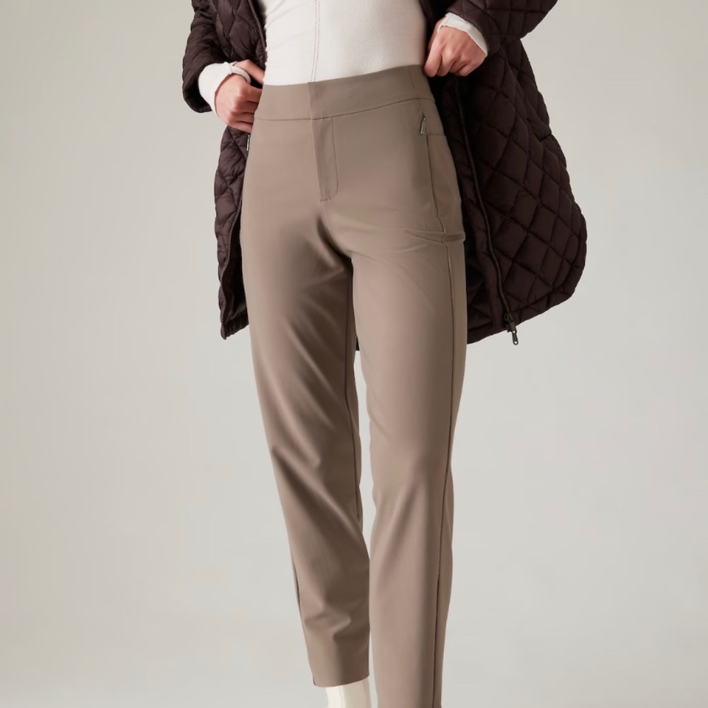 Athleta STELLAR TROUSER size 8
